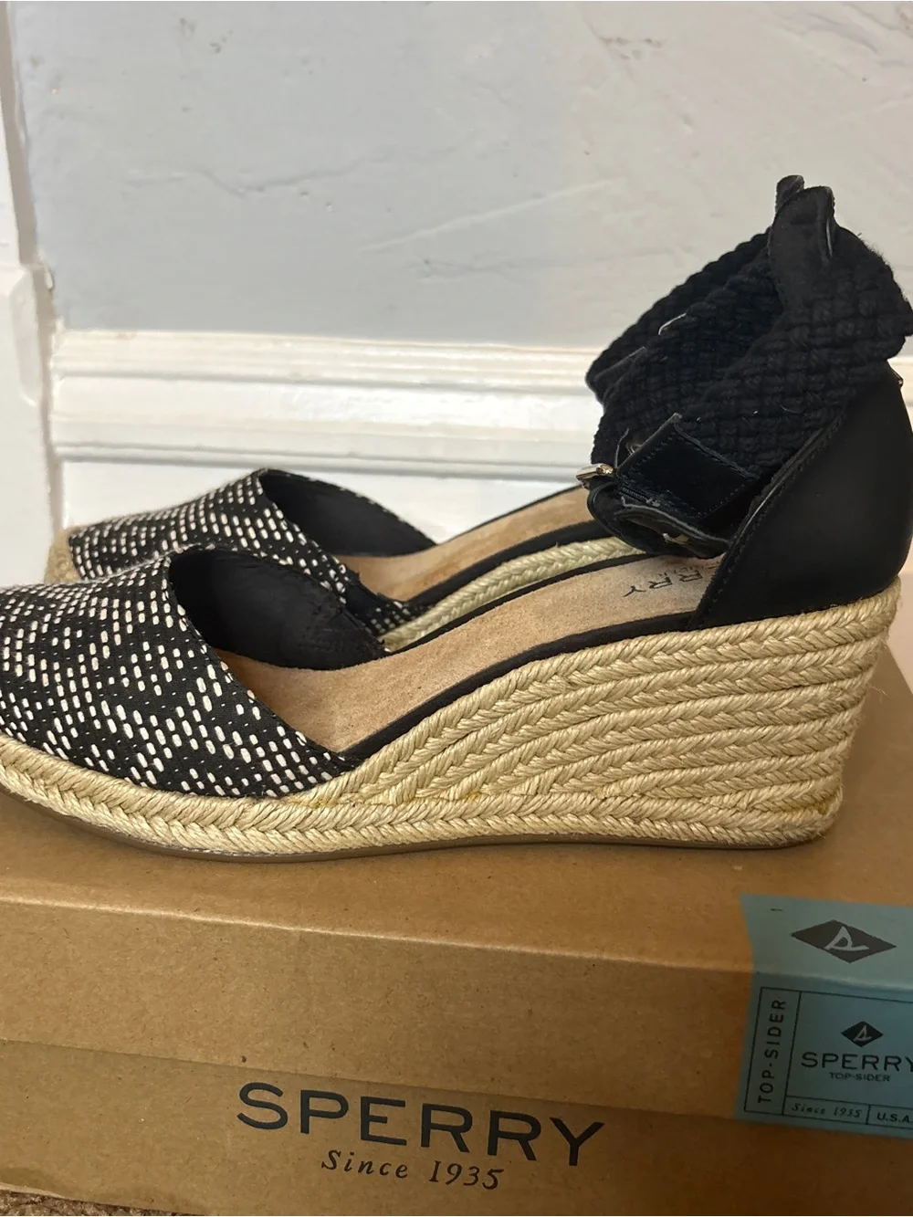 SPERRY TOP SIDERS VALENCIA ESPADRILLE SANDEL BLACK & WHITE Sz 9.5